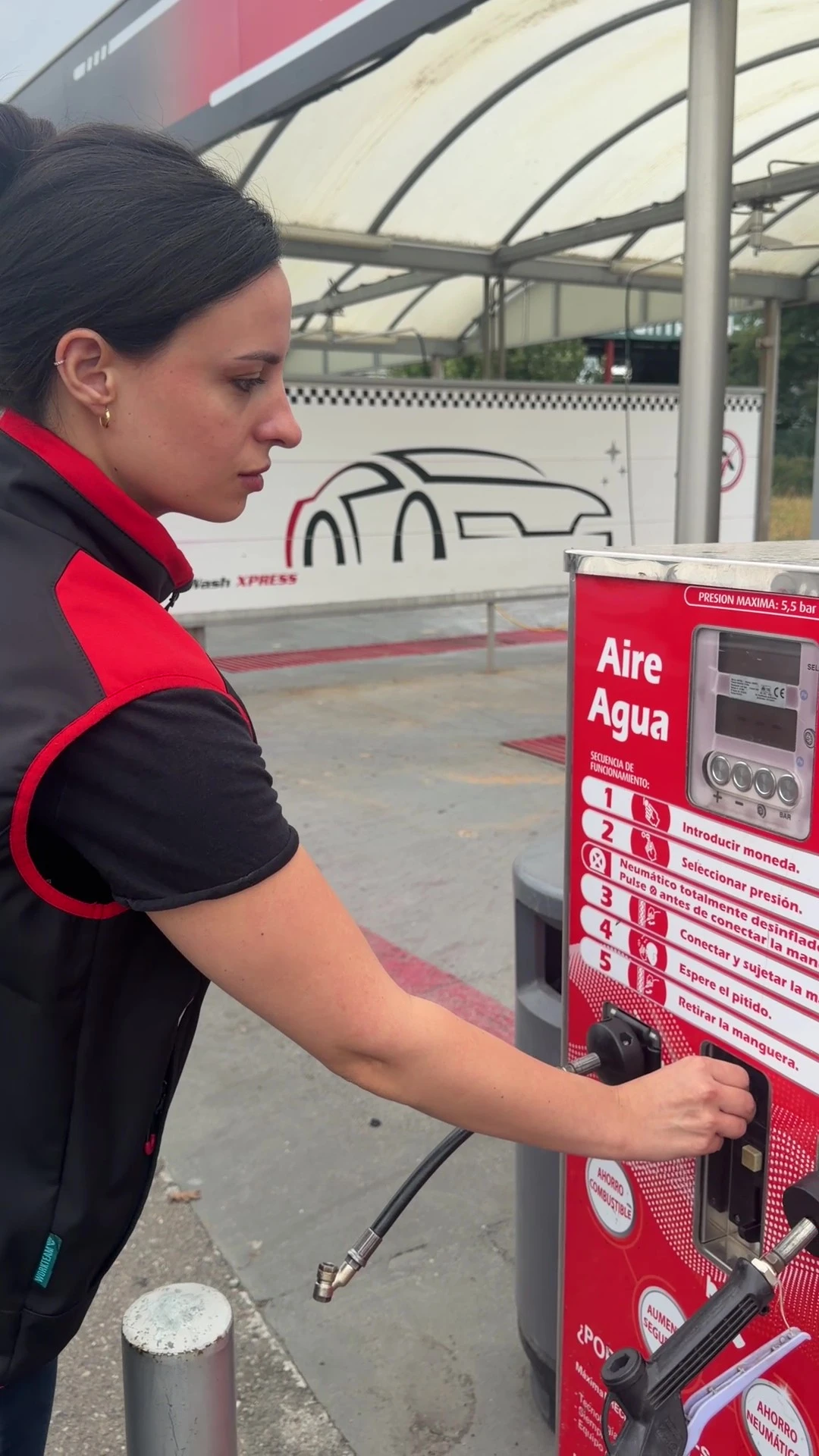 Revisar la presión de los neumáticos para ahorrar combustible